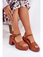 Dámské Sandály Na Podpatku A Platformě Z Eko Kůže Camel model 21687160 - Boto