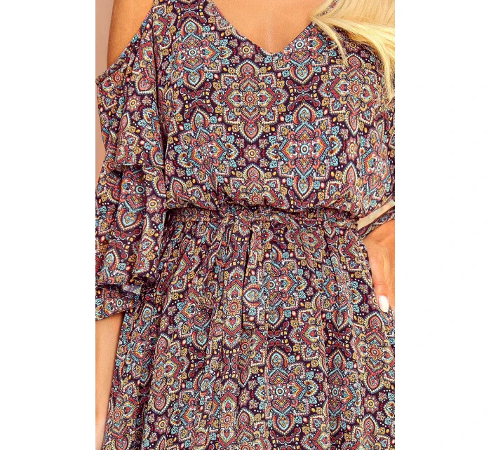 Dámské šaty model 15262392 - numoco Dámské šaty model 15262392 - numoco