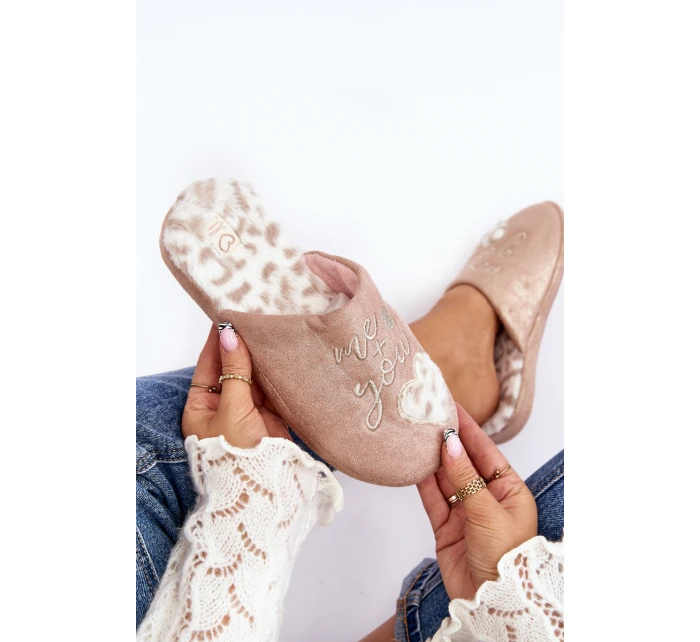 Błyszczące Kapcie Damskie Różowe Geraja