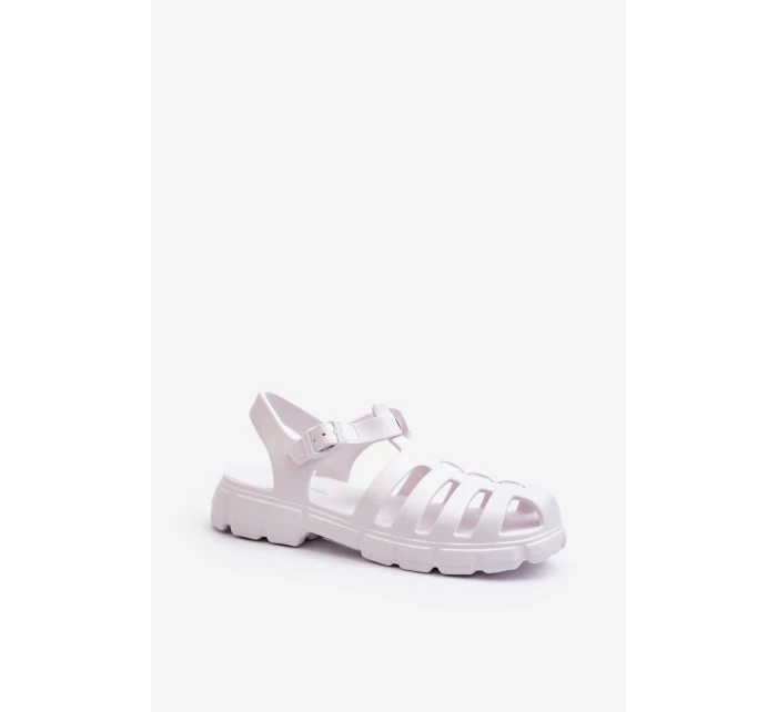 Dámské pěnové sandály bílé model 21654487 - Boto