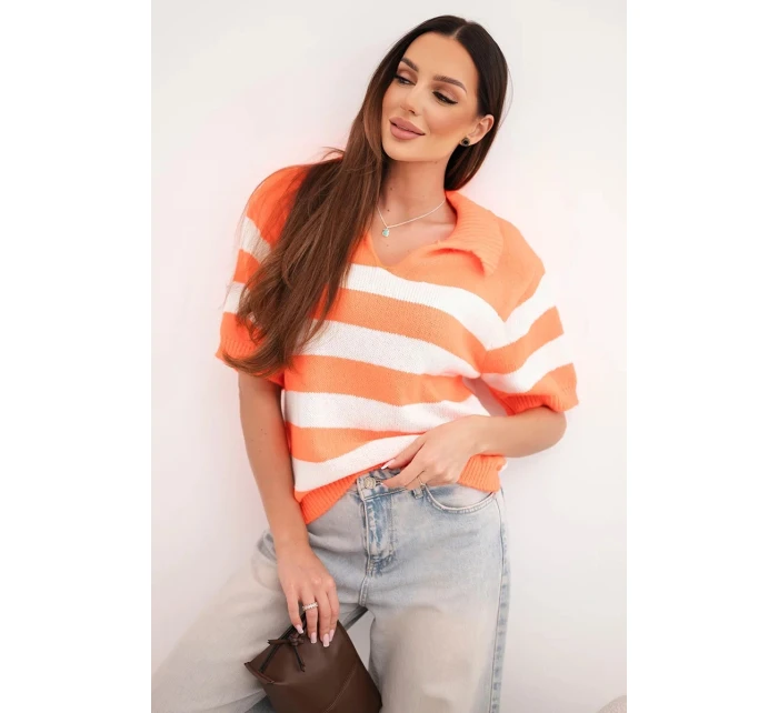 Dámsky pruhovaný sveter s golierom a krátkymi rukávmi oranžový
