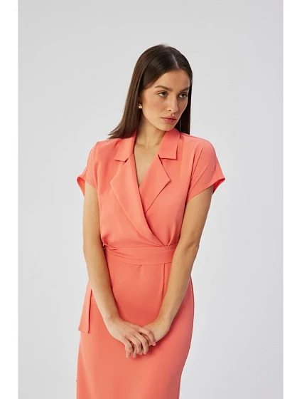 model 19647397 Košilové šaty s páskem na zavázání oranžové - STYLOVE model 19647397 Košilové šaty s páskem na zavázání oranžové - STYLOVE