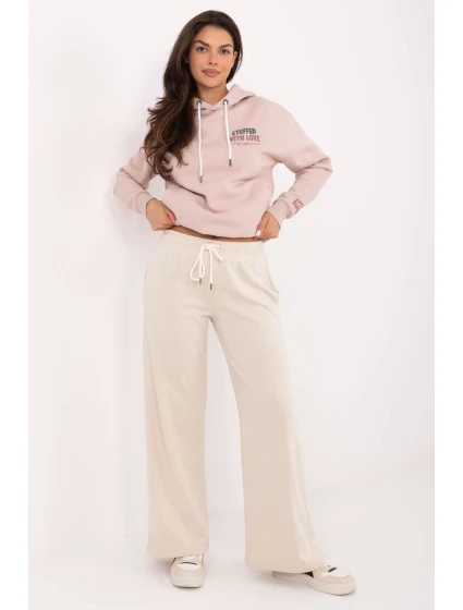 Tepláky model 218245 Relevantnosť Tepláky model 218245 Relevantnosť