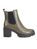 Pekné členkové topánky pre ženy zelené na širokom podpätku Pekné členkové topánky pre ženy zelené na širokom podpätku