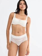 Body Make-Up Illusion Lace - Krátke šortky na tvarovanie kriviek Triumph
