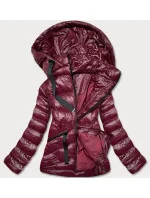 Dámska krátka zimná bunda v čerešňovej farbe (23066-7)