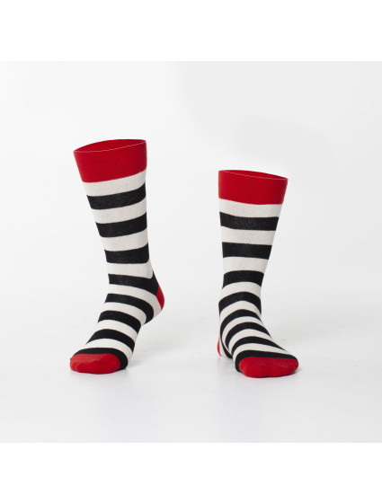 Krémovo-čierne pruhované pánske ponožky