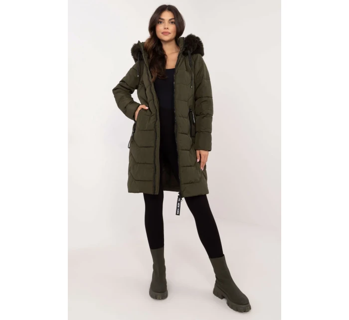 Bunda model 203085 Továrenská cena Bunda model 203085 Továrenská cena