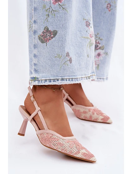 Sandály na podpatku s květinami Růžové model 22111405 - Boto