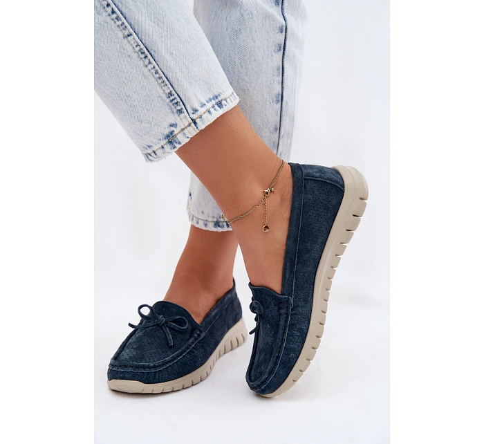 Dámské mokasíny z přírodního semiše s mašlí model 22107539 tmavě modré - VINCEZA Dámské mokasíny z přírodního semiše s mašlí model 22107539 tmavě modré - VINCEZA
