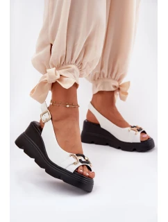 Skórzane Sandały Damskie Na Koturnie I Platformie Z Ozdobą Artiker 56C1588 Białe