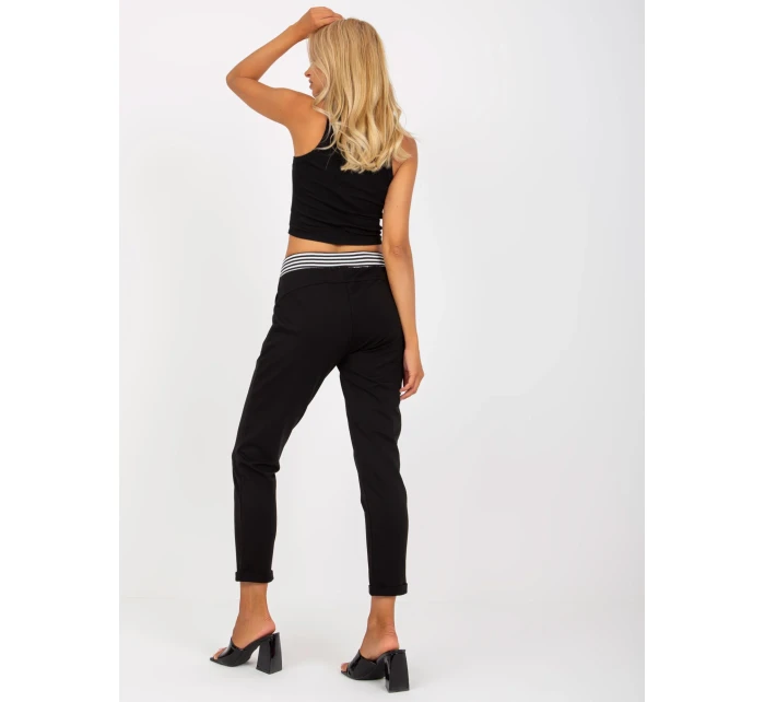 Tepláky RV DR 8019.12 čierna Tepláky RV DR 8019.12 čierna