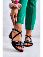 Dámské semišové sandály s řetízkem model 21583188 Černá - Laura Messi