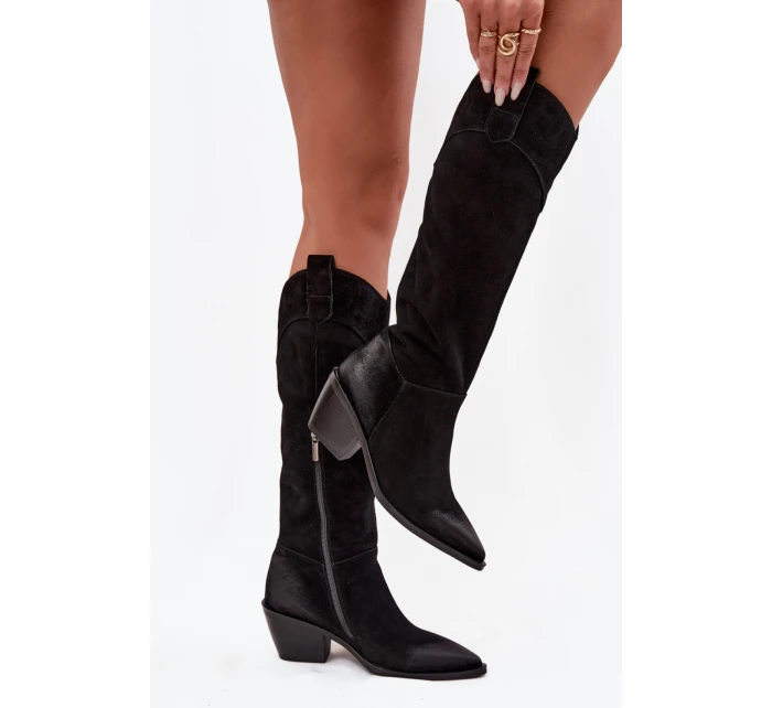 Topánky na podpätku model 221160 Krok vo veľkom štýle Topánky na podpätku model 221160 Krok vo veľkom štýle