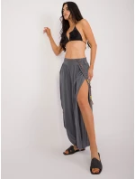 TW SP BI model 20228463 Grafitové kalhoty - FPrice TW SP BI model 20228463 Grafitové kalhoty - FPrice