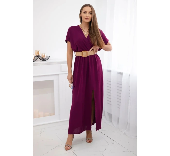 Dlhé šaty s ozdobným opaskom slivka