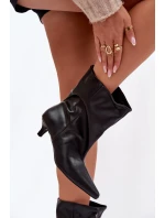 Dámské Kotníkové Boty S Černé model 21788076 - Boto Dámské Kotníkové Boty S Černé model 21788076 - Boto