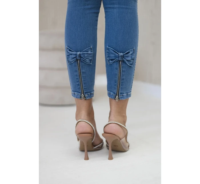 Džínové kalhoty s mašlí