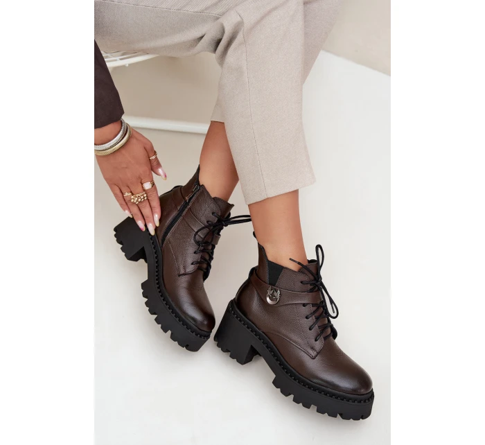 Dámske členkové topánky so zdobeným pásikom Zazoo - čokoládové Dámske členkové topánky so zdobeným pásikom Zazoo - čokoládové