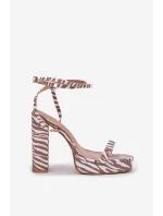 Dámské Sandály Na Podpatku S Páskem Zebra model 21696065 - Boto