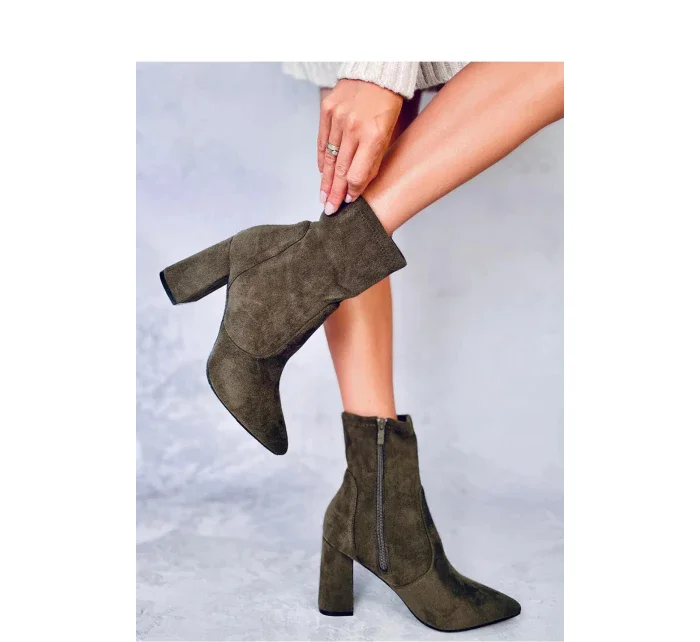 Dámské kotníkové boty Tmavě zelená model 20119643 - Inello