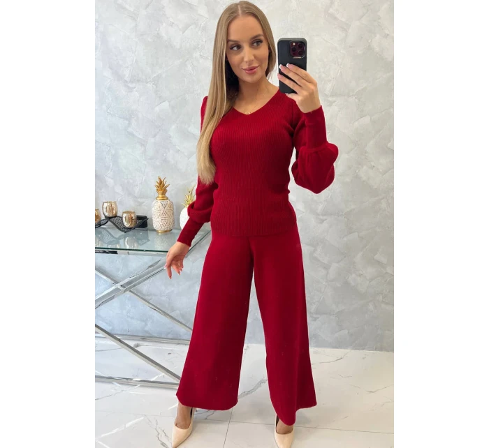 Sada svetrů červená