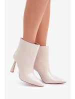Lakované Boty Na Nazouvací Světle Béžové model 21681513 - Boto