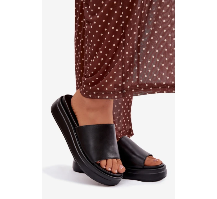 Dámské nazouváky na platformě Černé Tanelisse Dámské nazouváky na platformě Černé Tanelisse