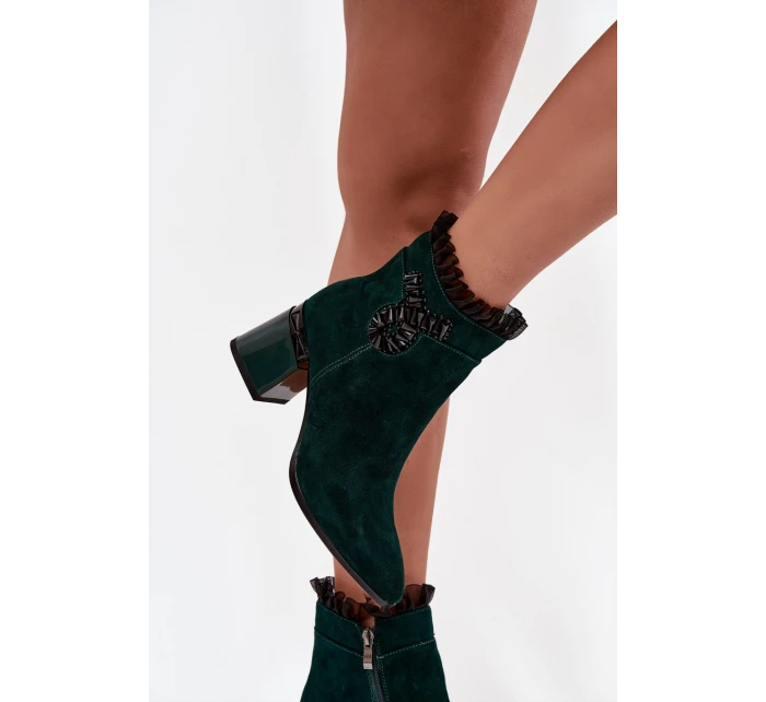Dámske členkové topánky D&A z prírodného semišu - fľaškovo zelená Dámske členkové topánky D&A z prírodného semišu - fľaškovo zelená