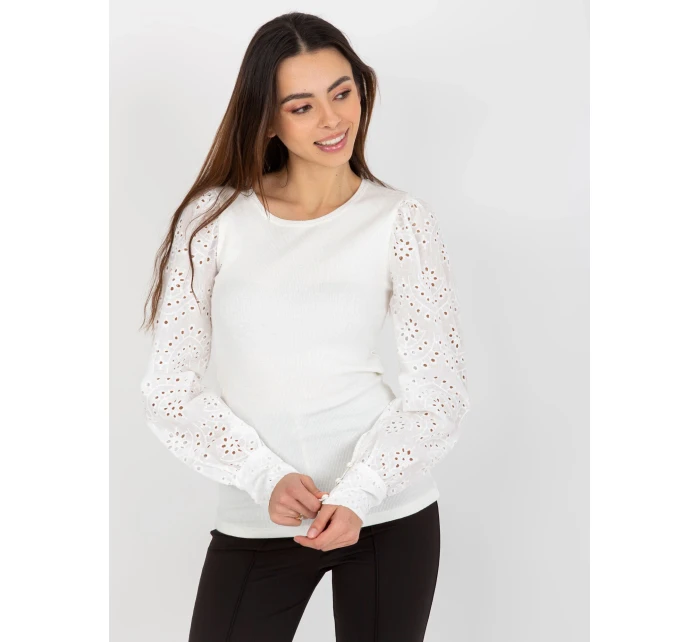 Dámska blúzka TW BZ OB 046.62P biela - FPrice Dámska blúzka TW BZ OB 046.62P biela - FPrice