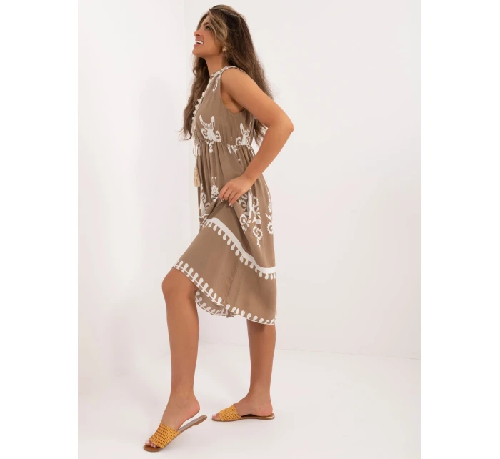 Šaty DHJ SK 12616.13 tmavo lila Šaty DHJ SK 12616.13 tmavo lila