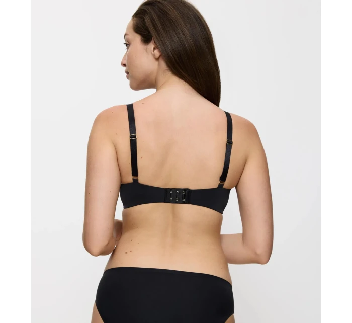 Body Make-Up Essentials Minimizer WP - BLACK - TRIUMPH BLACK - TRIUMPH Body Make-Up Essentials Minimizer WP - BLACK - TRIUMPH BLACK - TRIUMPH