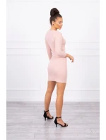 Šaty s ozdobnými gombíkmi tmavo púdrovo ružové