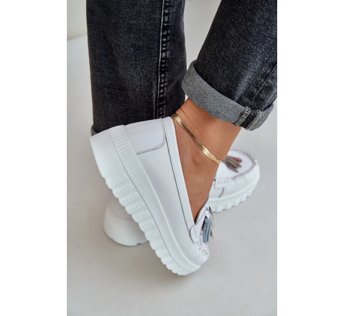 Skórzane Mokasyny Damskie Z Frędzlami Na Platformie I Koturnie Białe Eleazetta Skórzane Mokasyny Damskie Z Frędzlami Na Platformie I Koturnie Białe Eleazetta