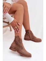 Dámské perforované kotníkové boty na nízkém podpatku model 21961100 Hnědé - S.Barski