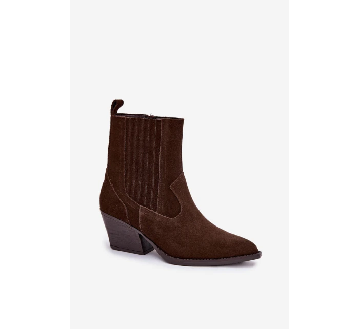 Semišové dámské boty kovbojky na podpatku zateplené čokoládové Dylira Semišové dámské boty kovbojky na podpatku zateplené čokoládové Dylira