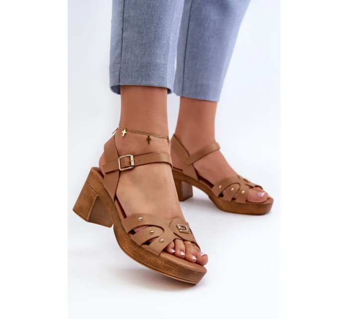 Sandały Damskie Na Obcasie Z Eko Skóry Brązowe Assames Sandały Damskie Na Obcasie Z Eko Skóry Brązowe Assames