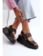 Dámské sandály na podrážce a platformě z ekokože černé model 21658356 - VINCEZA Dámské sandály na podrážce a platformě z ekokože černé model 21658356 - VINCEZA