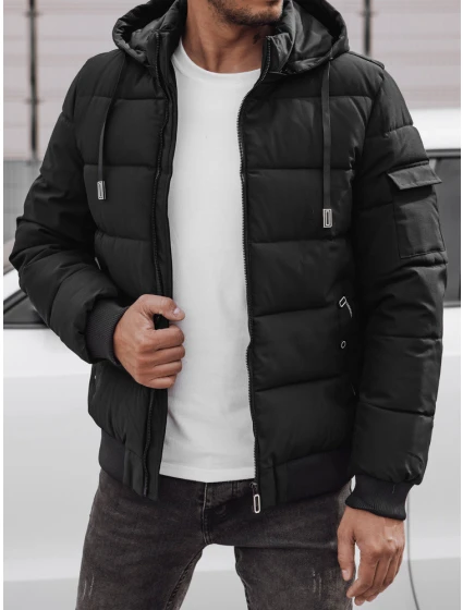 Pánská prošívaná zimní bunda s kapucí černá Dstreet model 21980218 - FashionStreet Pánská prošívaná zimní bunda s kapucí černá Dstreet model 21980218 - FashionStreet