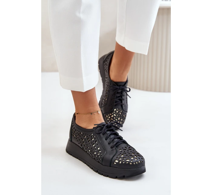 Zazoo 2973 Skórzane Półbuty Na Platformie Z Ażurowym Wzorem Czarne