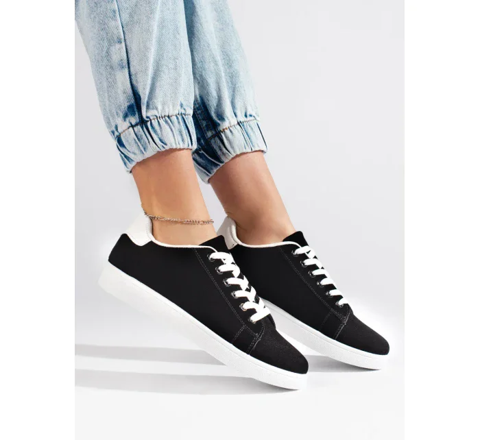 Klasické tenisky čierne bez podpätku Klasické tenisky čierne bez podpätku