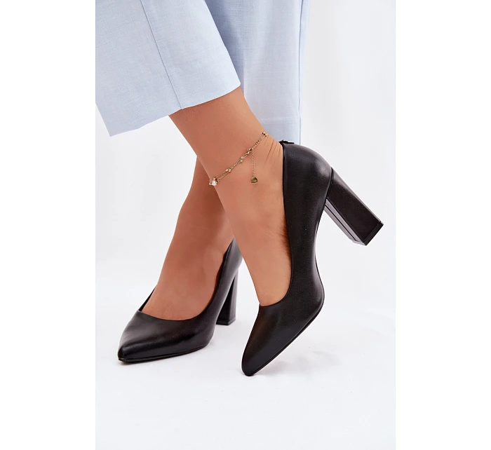 Lodičky na podpatku z eko kůže model 22100625 Černé - SERGIO LEONE Lodičky na podpatku z eko kůže model 22100625 Černé - SERGIO LEONE