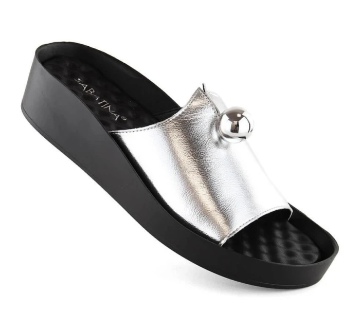 Dámské ažurové sandály béžové model 21904482 - Sabatina