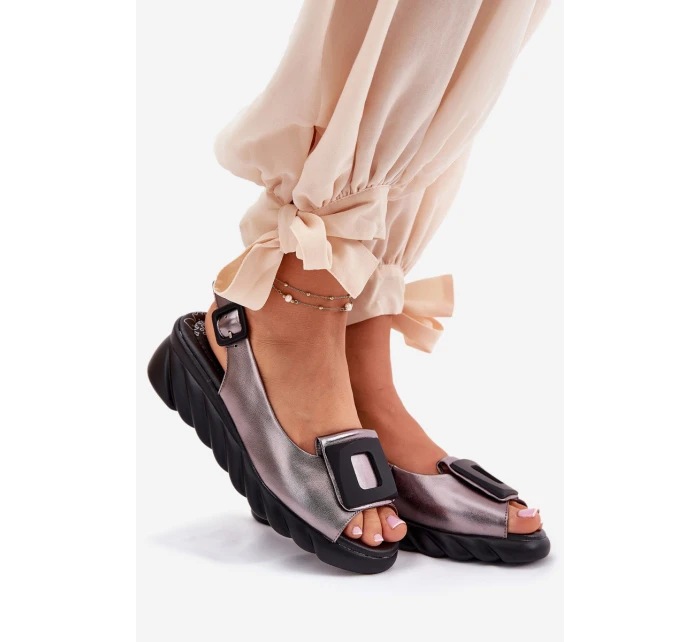 Dámské kožené sandály na platformě s ozdobou model 21693470 grafitové - Artiker