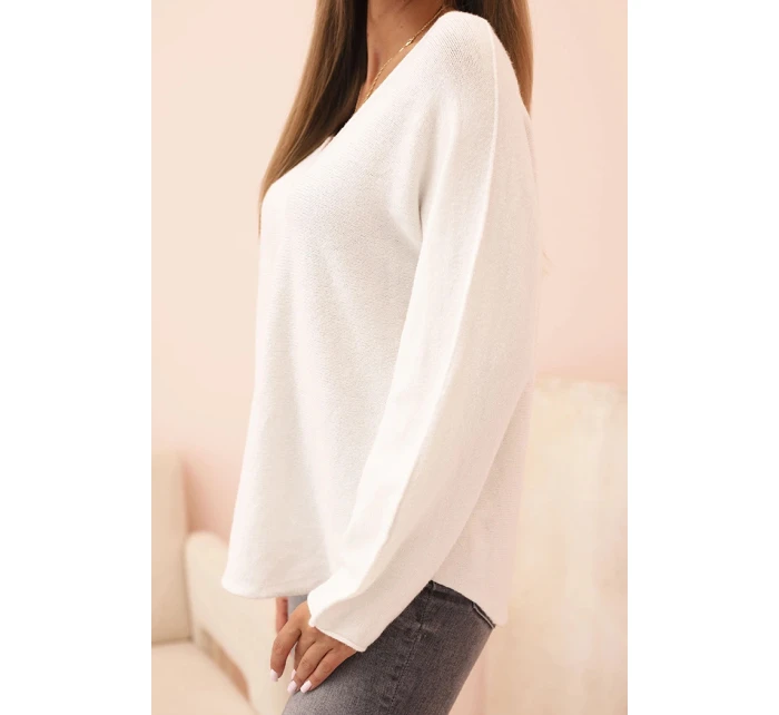 Dámsky viskózový sveter s výstrihom do V biely Dámsky viskózový sveter s výstrihom do V biely