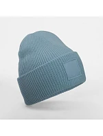 Beechfield B 336R Pletená čiapka Patch „Tonal“ 53.336R zaprášene modrá Beechfield B 336R Pletená čiapka Patch „Tonal“ 53.336R zaprášene modrá