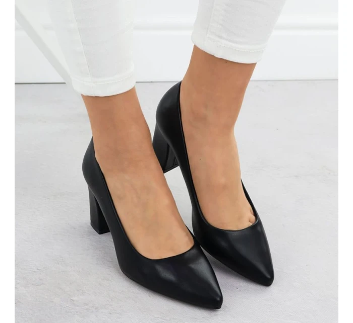 Dámske čierne lodičky Sergio Leone na ihlovom podpätku PB414 Dámske čierne lodičky Sergio Leone na ihlovom podpätku PB414