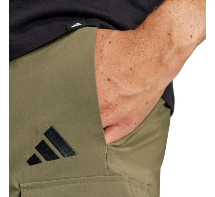 Šortky Essentials Small Logo Cargo Chelsea M model 21077782 - ADIDAS