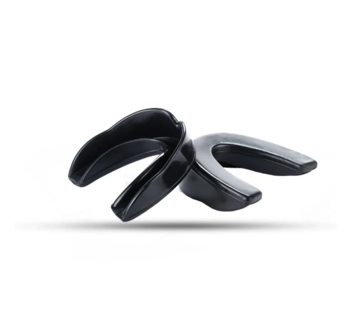 Chránič zubov + krabička - čierna | Standard Chránič zubov + krabička - čierna | Standard