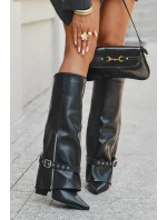 Dámské kozačky na klínku s ozdobným páskem eko kůže černé model 21708879 - Boto